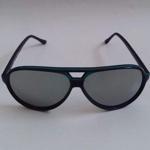 NWOT TruVintage sports ski aviator style smoke mirrored glass lens sunglasses
